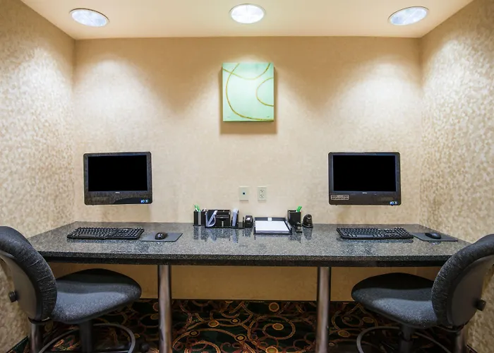 Riverton-convention Center By Ihg