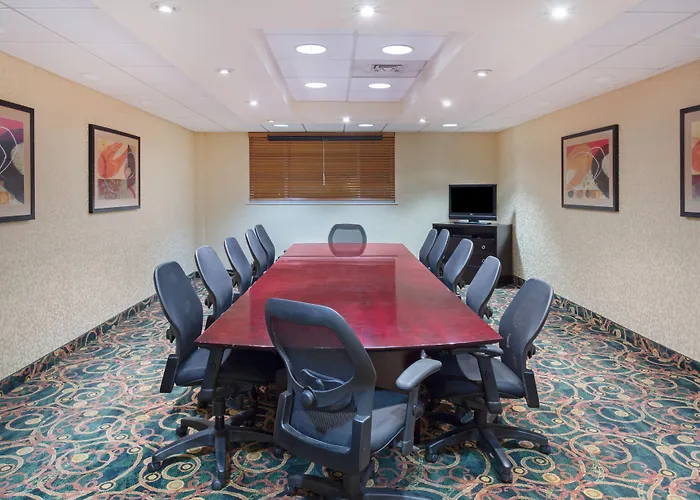 Riverton-convention Center By Ihg