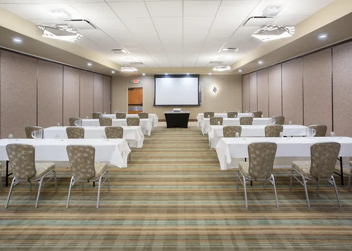 Riverton-convention Center By Ihg 3*