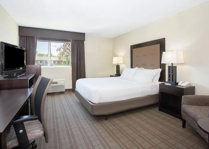 Riverton-convention Center By Ihg Hotel
