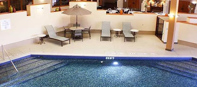 Hotel Riverton-convention Center By Ihg 3*